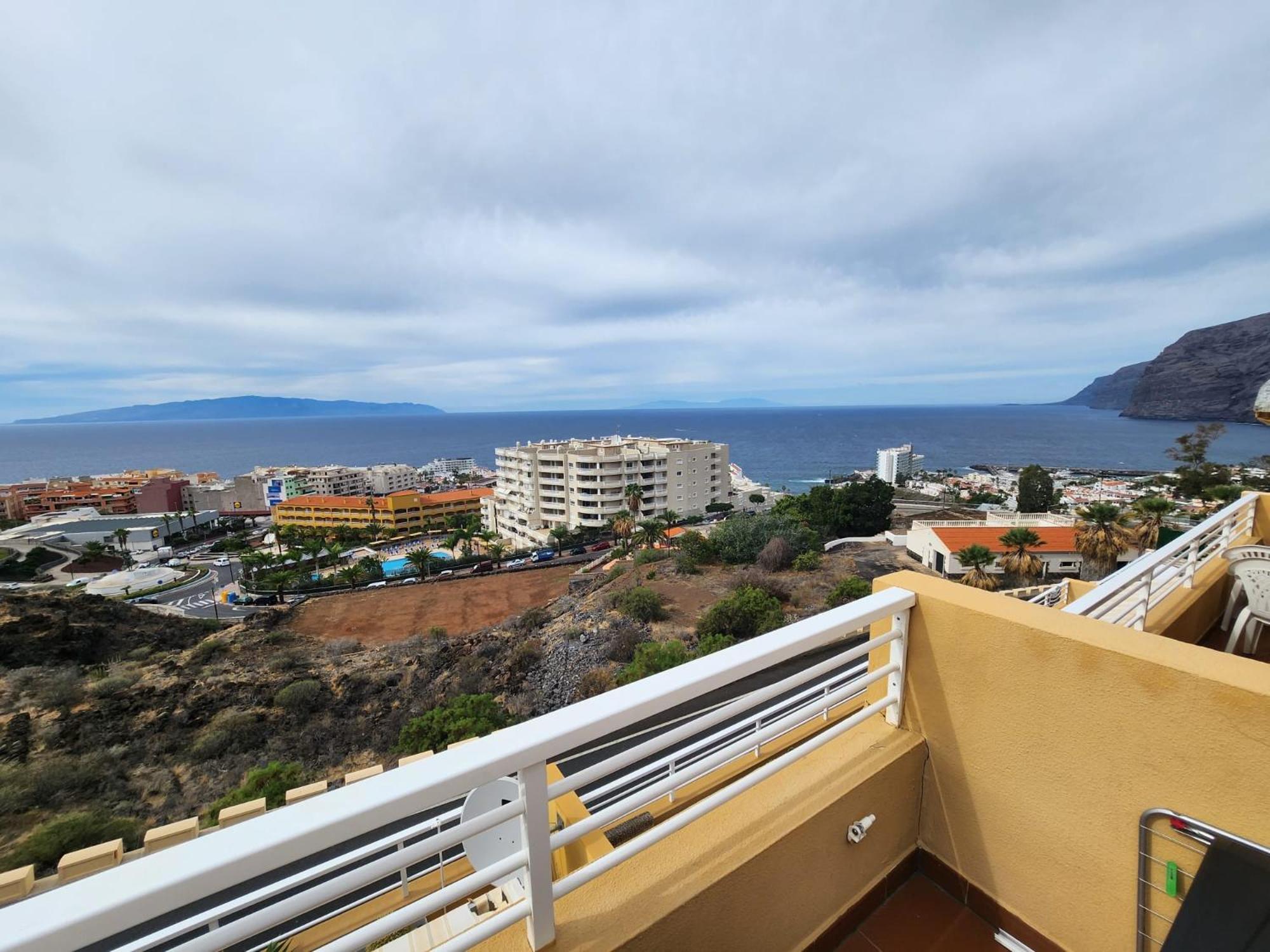 Апартаменты Los Gigantes,Huge Terrace,Sea View,Air Conditioning Пуэрто-де-Сантьяго Экстерьер фото